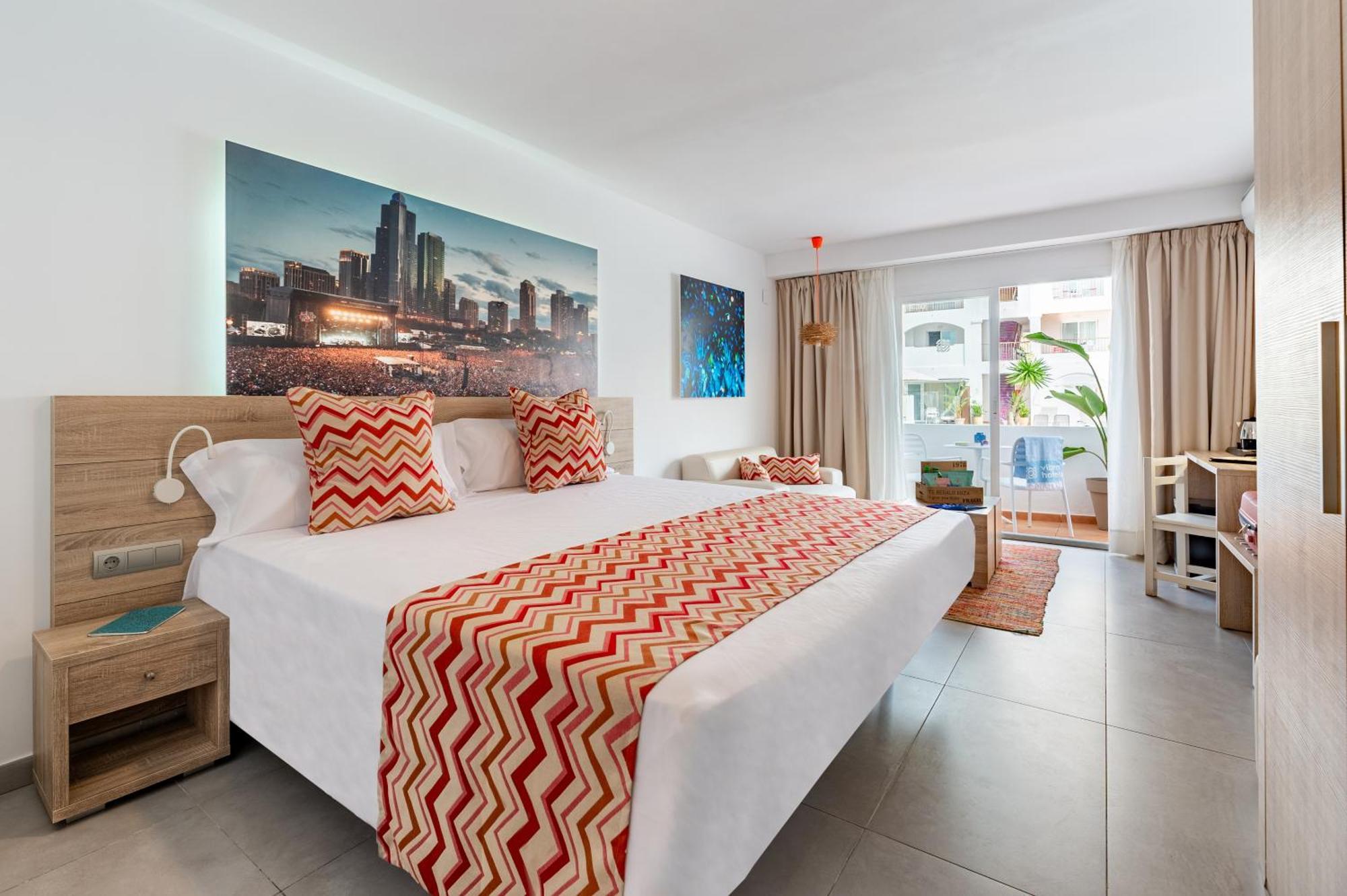 Hotel Vibra Bossa Flow - Adults Only Playa d'en Bossa Luaran gambar