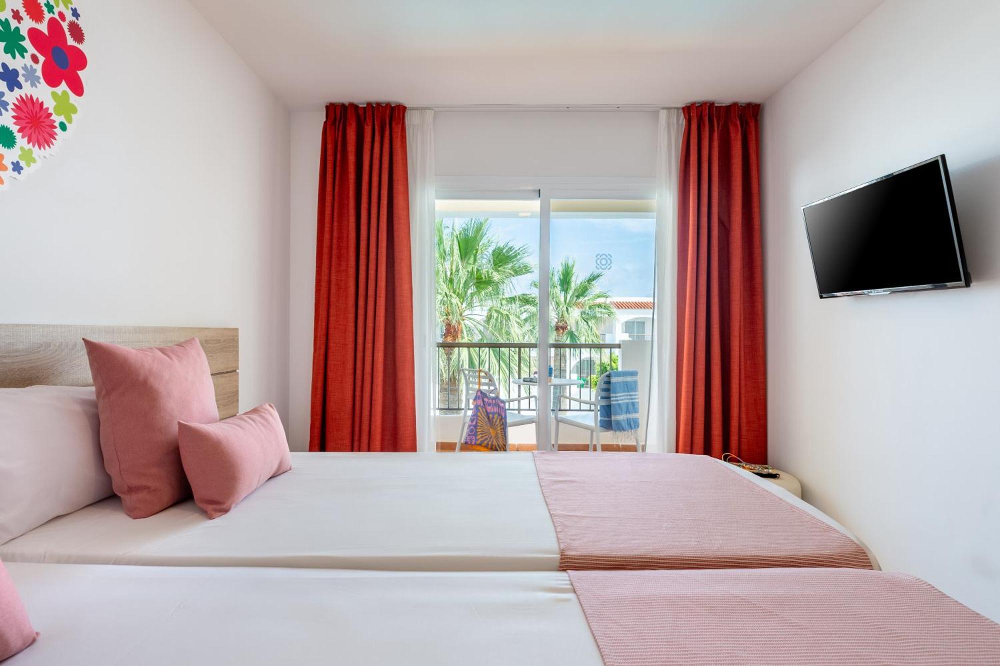 Hotel Vibra Bossa Flow - Adults Only Playa d'en Bossa Luaran gambar